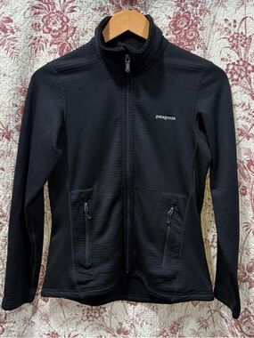 Patagonia Black Full Zip Jacket Women’s Small Lightweight